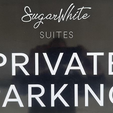 Emporio  Sugarwhite Suites With Private Not Heated Pool מראה חיצוני תמונה
