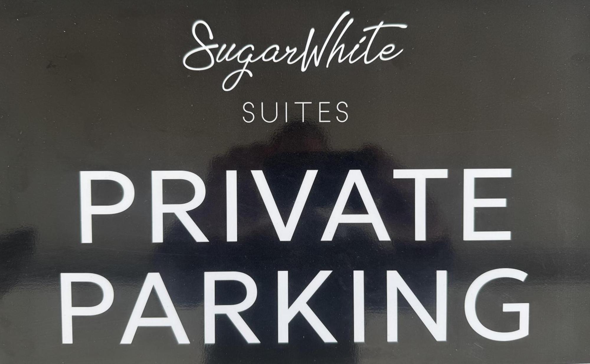 Emporio  Sugarwhite Suites With Private Not Heated Pool מראה חיצוני תמונה